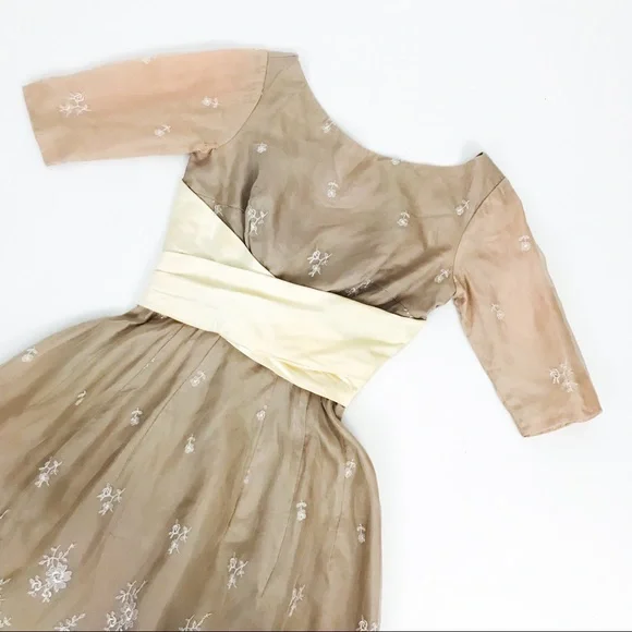 Vintage 1950’s Kay-Seliq Embroidered Organza DressSize XS